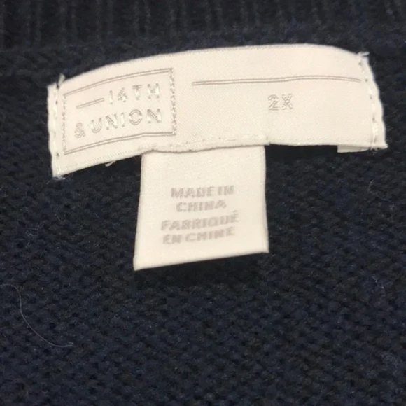 14th & Union Lace Trim V-Neck Sweater - Picture 7 of 8